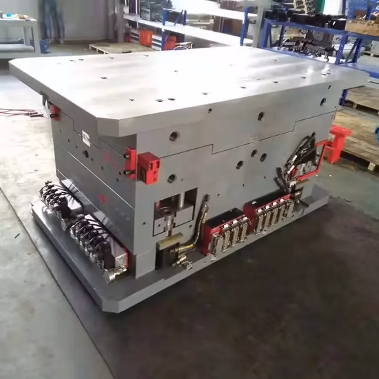 Sweep Code Box Spazzolino elettrico Custodia per strumenti per auto Elaborazione di stampi ad iniezione Produzione di precisione Stampo per stampi in plastica